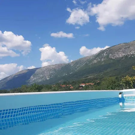 Petrovic Semce Suva Planina Gadzin Han