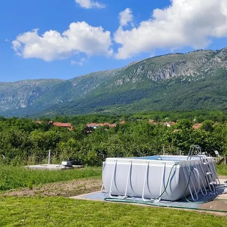 Апартаменты Petrovic Semce Suva Planina