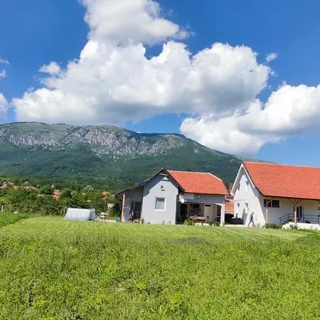 Апартаменты Petrovic Semce Suva Planina Gadzin Han