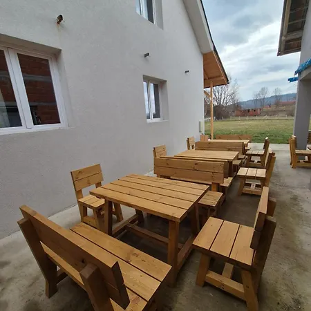 Апартаменты Petrovic Semce Suva Planina *