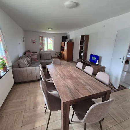 Petrovic Semce Suva Planina