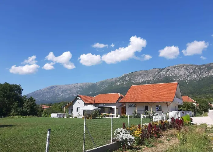 Petrovic Semce Suva Planina Gadzin Han